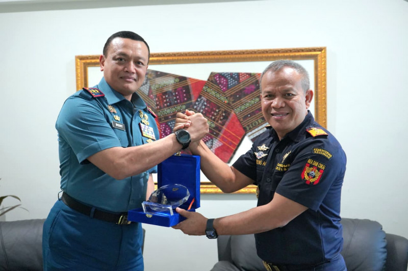 Tingkatkan Sinergi Pengamana Perairan Wilayah Sumut, Dankodaeral l Laksanakan Courtesy Call Kepada Kakanwil DJBC