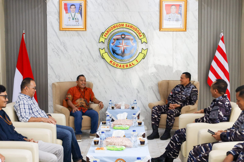 Komandan Kodaeral l Terima Audiensi Senior Manager PT PLN Nusantara Power UP Belawan