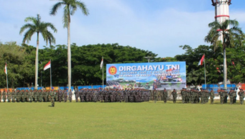 Komandan Beserta Prajurit Lanal Bengkulu Ikuti Upacara Peringatan HUT Ke 80 TNI Tahun 2025