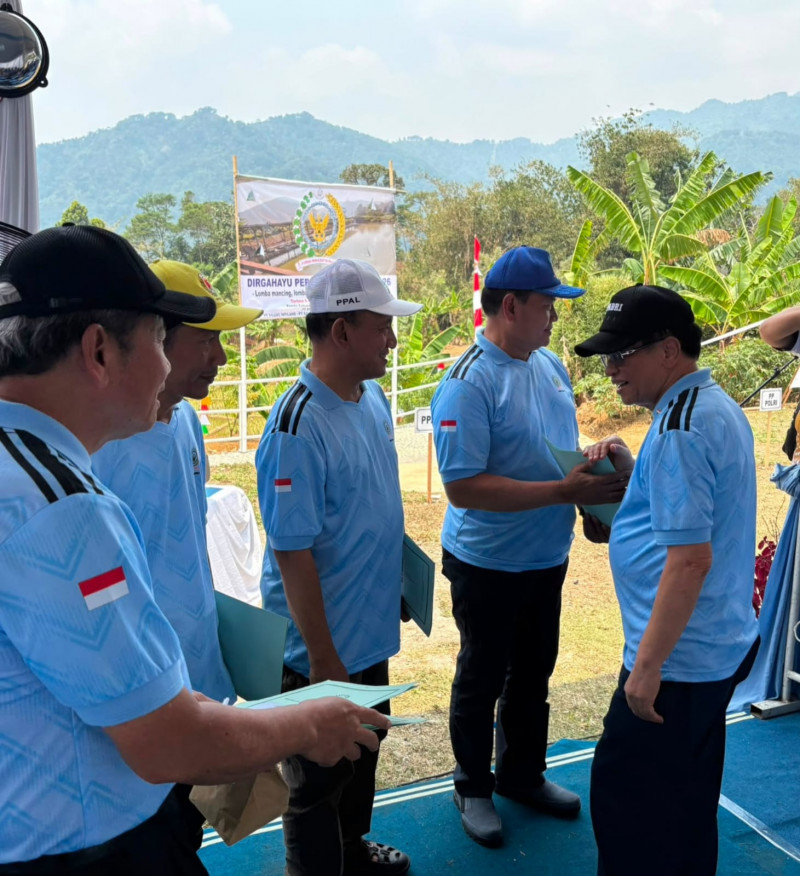 Ketua Umum PPAL Raih Juara I Lomba Mancing HUT Ke-67 PEPABRI