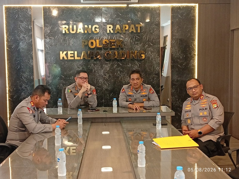 Bid Propam Polda Metro Jaya Supervisi SPKT dan Sat Tahti Polsek Kelapa Gading, Tekankan Profesionalisme Pelayanan Publik