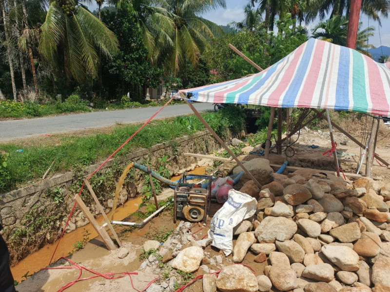 Polres Padang Pariaman Percepat Transisi Pemulihan Bencana, Bangun Jembatan Darurat dan Fasilitas Air Bersih