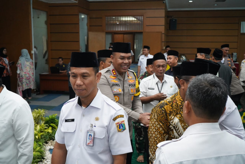 Wakapolres Metro Jakarta Utara Hadiri Pengajian Bulanan Forkopimko Jakarta Utara Digelar di Kantor Wali Kota