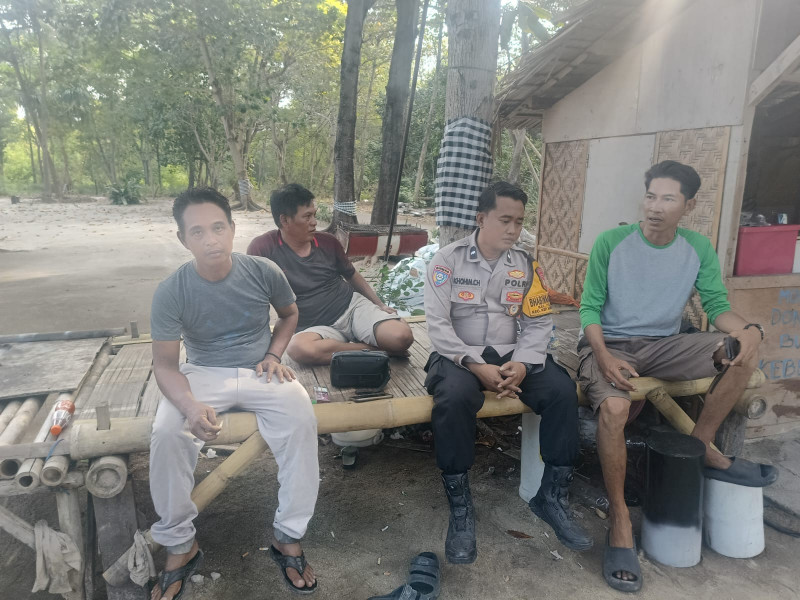 Jakarta On The Spot di Pulau Pari, Bhabinkamtibmas Ajak Warga Manfaatkan Layanan Polri 110