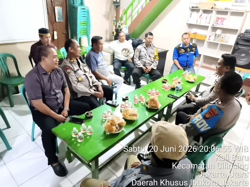 Jaga Jakarta On The Spot Kapolsek Cilincing, Ajak Warga Kalibaru Perkuat Pengawasan Remaja dan Cegah Tawuran