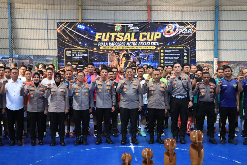 Polres Metro Bekasi Kota Meriahkan Hari Bhayangkara ke-80 dengan Turnamen Futsal