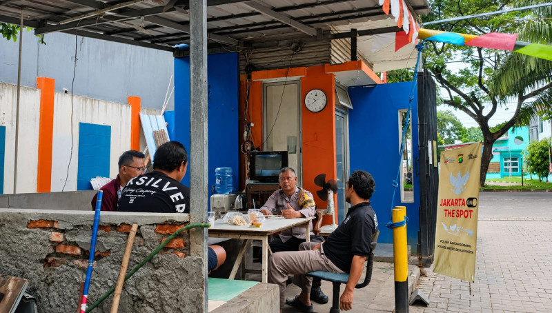 Jaga Jakarta On The Spot, Polsek Bantar Gebang Serap Aspirasi Warga Padurenan untuk Perkuat Kamtibmas