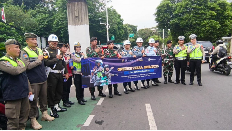 Polda Metro Jaya Gelar Apel Pagi Zebra Jaya 2025, Kedepankan Pendekatan Edukatif kepada Masyarakat