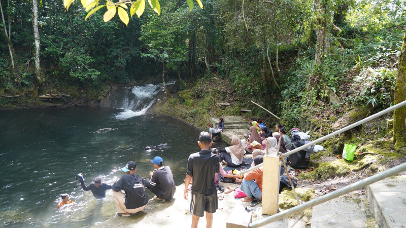 TMMD Ke-129 Kodim 1807/Sorong Selatan Optimalkan Akses Wisata Air Terjun Kampung Sesor Melalui Pembangunan Jalan dan Tangga