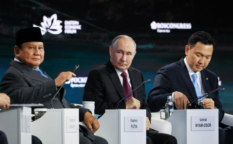 Prabowo Temukan Kesamaan Filosofi Indonesia-Rusia: Gotong Royong dan “Odin v Pole Ne Voin”