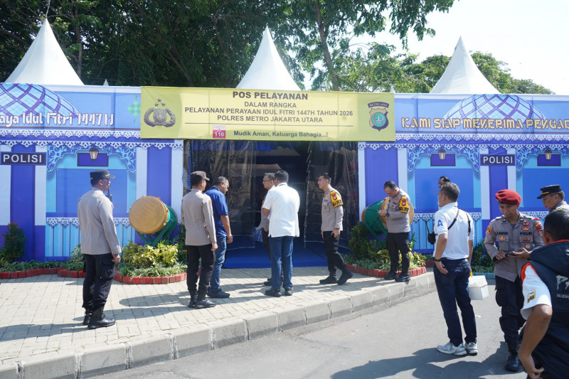 Kapolres Metro Jakarta Utara Tinjau Kesiapan Pospam Lebaran di Ancol