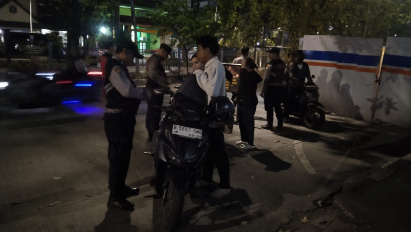 Polsek Metro Penjaringan Gelar Patroli KRYD, Tiga Motor Tanpa Surat Diamankan