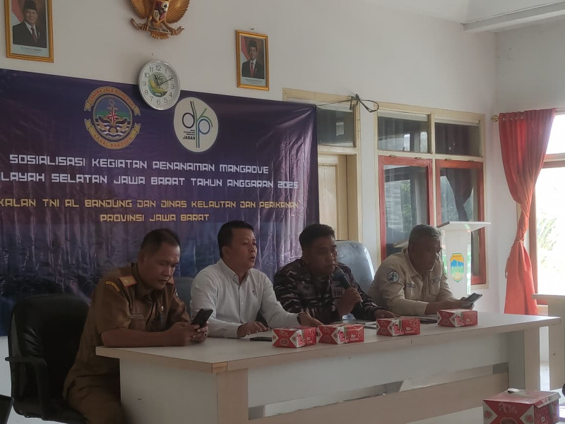 Pangkalan TNI AL Angkatan Laut Bandung Gelar Sosialisasi Penanaman Mangrove di Wilayah Pesisir Pantai Selatan Jawa Barat