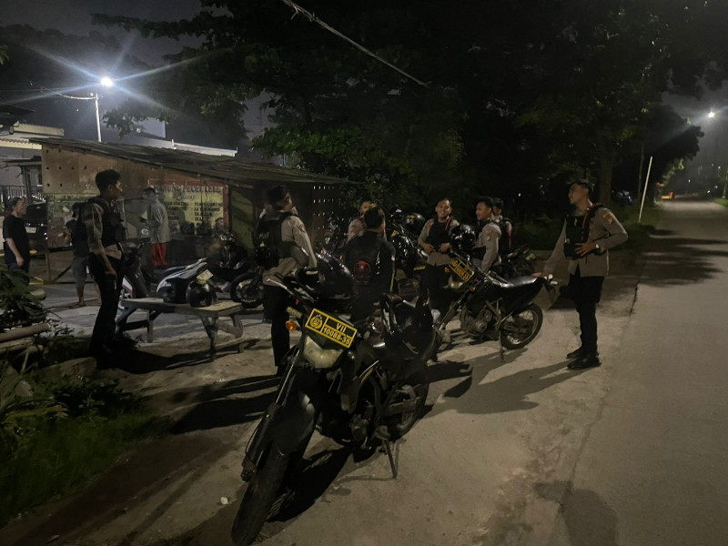 Gerak Cepat Tim Perintis Presisi Polres Metro Bekasi Kota Bantu Remaja Korban Curas di Perbatasan