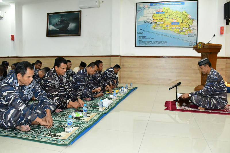 Pangkalan TNI AL Bandung Peringati Maulid Nabi Muhammad SAW Tahun 1447H/2025M