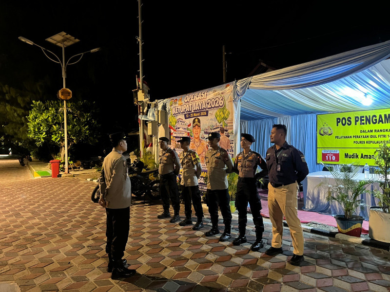 Patroli Malam Ramadhan 1447 H, Polsek Kepulauan Seribu Utara Perkuat Siskamling dan Ajak Warga Sukseskan Ops Ketupat 2026