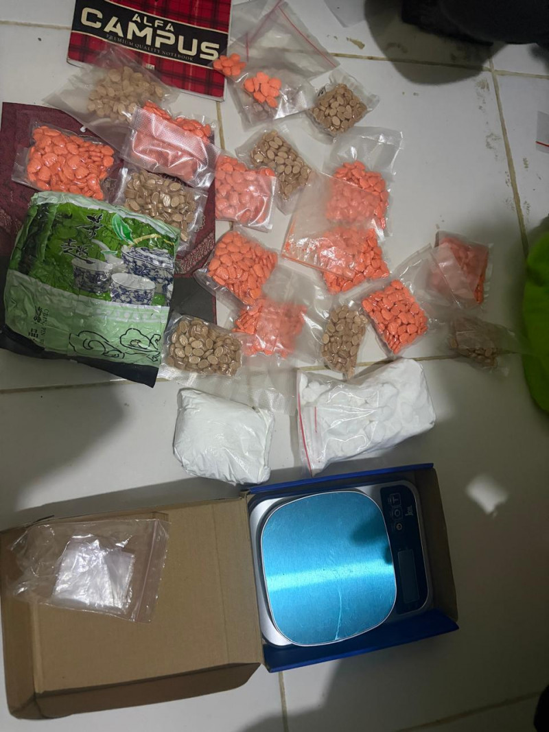 Polisi Bongkar Peredaran Sabu 1 Kg dan 1.694 Ekstasi di Senen, Satu Pelaku Diamankan