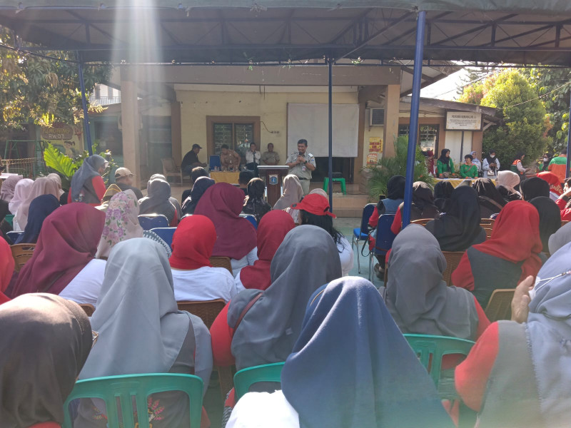 Rorotan Jadi Percontohan Nasional, Warga Antusias Ikuti Dialog Pilah Sampah