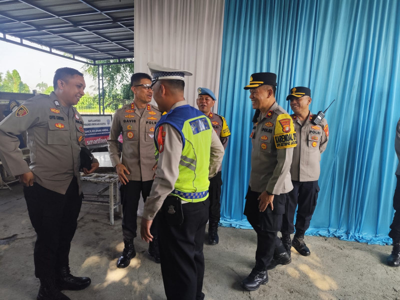 Waka Polres Metro Bekasi Kota Lakukan Monitoring Pos Pam Idul Fitri, Pastikan Pelayanan Maksimal untuk Masyarakat