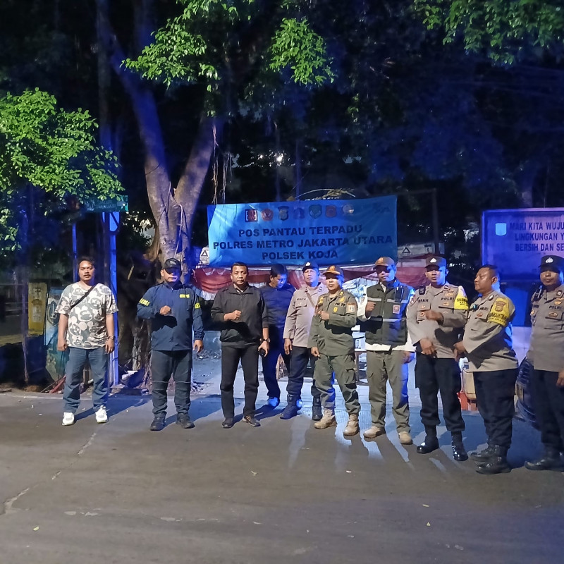 Cegah Tawuran dan Geng Motor, Polsek Koja Kerahkan 22 Personel dalam Patroli Malam di Wilayah Jakarta Utara