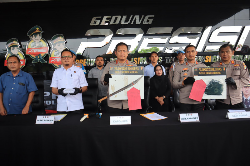 Polisi Polres Metro Bekasi Kota Tangkap Pelaku Penganiayaan Berat Terhadap Kurir Jasa Pengiriman di Bekasi Utara