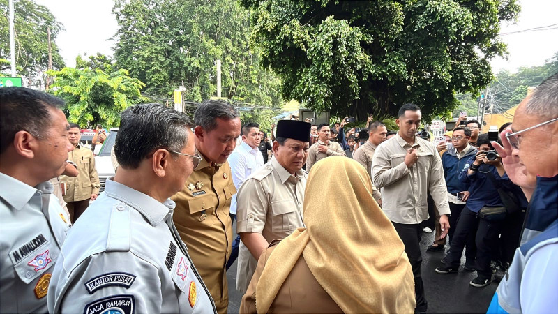 Pasca Kecelakaan KA Bekasi Timur, Presiden Prabowo Subianto Datangi Korban di RSUD