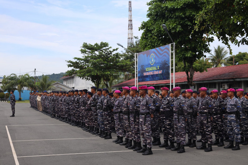 Semangat Sehat dan Semangat Pengabdian Kodaera X Hari Kesehatan TNI AL 2025