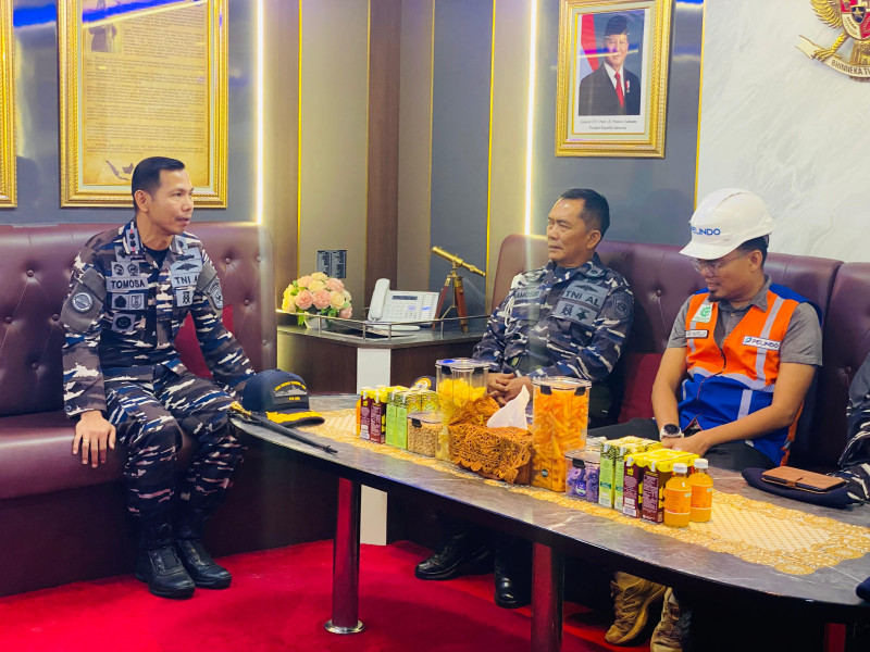 Lanal Nias Sambut Kedatangan Kapal Kepresidenan KRI Bung Karno-369, Gelar Open Ship Untuk Masyarakat Nias