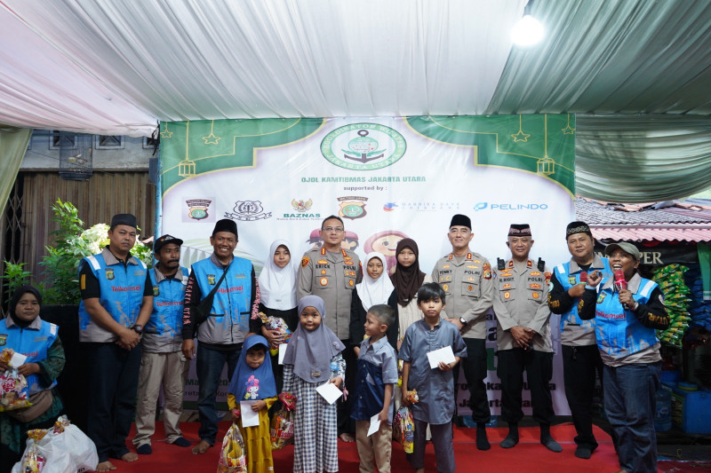 Kapolres Metro Jakarta Utara Hadiri Buka Puasa Bersama dan Santunan Anak Yatim Bersama Komunitas Ojol