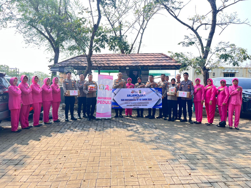 Sambut Hari Bhayangkara ke-80, Polres Kepulauan Seribu Gelar Anjangsana ke Purnawirawan, Warakawuri dan Pensiunan PNS Polri