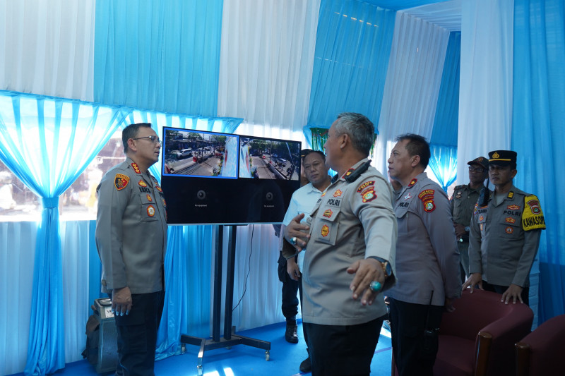 Kapolres Metro Jakarta Utara Erick Frendriz Cek Kesiapan Pospam Idul Fitri di Koja