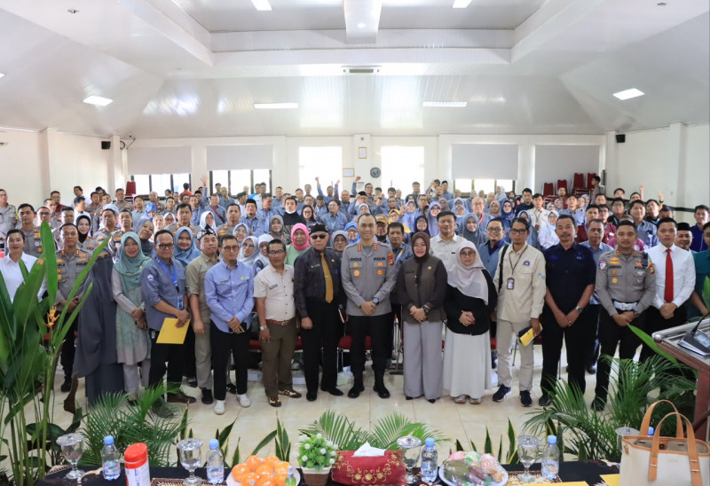 Polres Metro Bekasi Kota Bersama Kepala Sekolah se-Kota Bekasi Perkuat Jaga Pelajar untuk Masa Depan Generasi