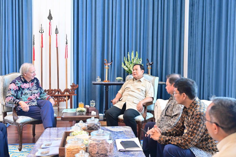 Prabowo Bertemu Ray Dalio, Bahas Proyek Energi hingga Inisiatif Percepatan Pertumbuhan Ekonomi
