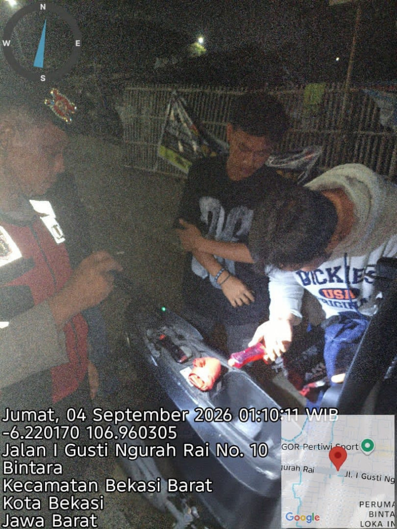 Jaga Jakarta On The Spot : Polsek Bekasi Barat Gelar Razia dan Patroli Antisipasi Kejahatan Jalanan