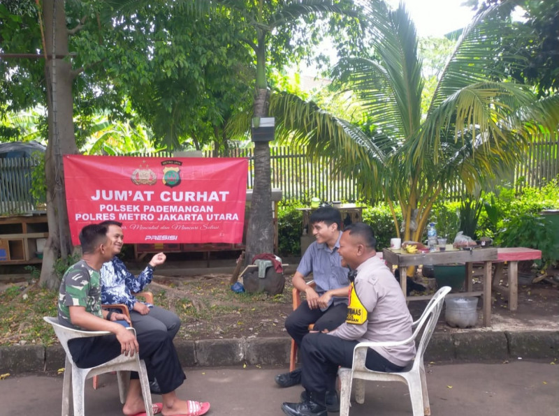 Polsek Pademangan Gelar Jumat Curhat Ajak Warga Perkuat Keamanan Lingkungan