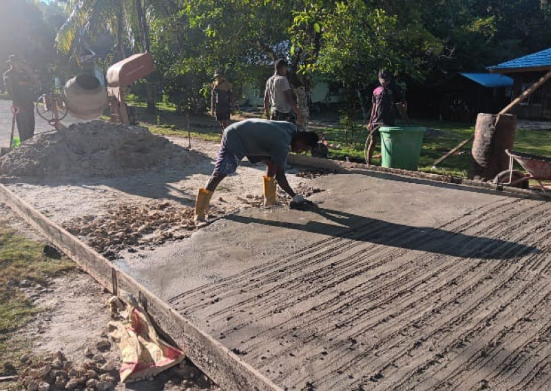 Pengecoran Jalan TMMD Ke-129 Kodim 1807/Sorong Selatan Rampung 100 Persen, Wujud Nyata Pengabdian TNI untuk Kesejahteraan Masyarakat
