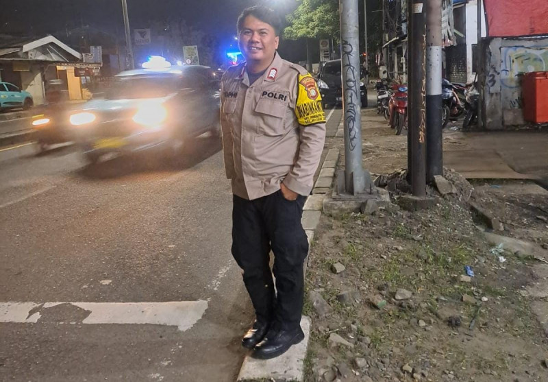 Cegah Balap Lari dan 3C, Bhabinkamtibmas Medan Satria Sisir Jalur Sudirman Hingga Pintu Air