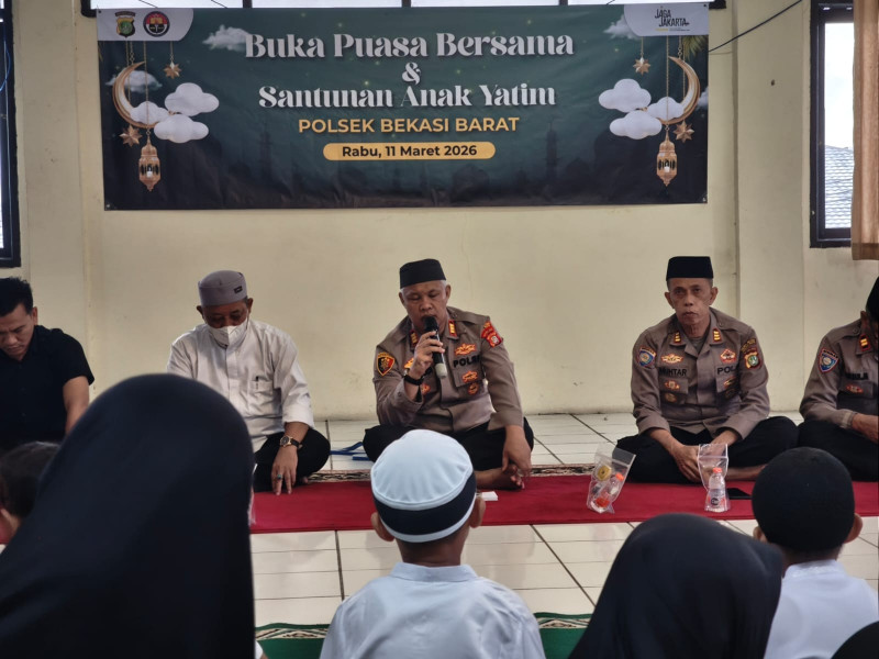 Polsek Bekasi Barat Berbagi: Santunan Anak Yatim dan Buka Puasa Bersama