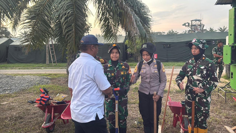 Bersatu Pulihkan Sumatra, Taruna Akpol Dikerahkan ke Aceh Tamiang, Hadirkan Aksi Nyata Pascabencana