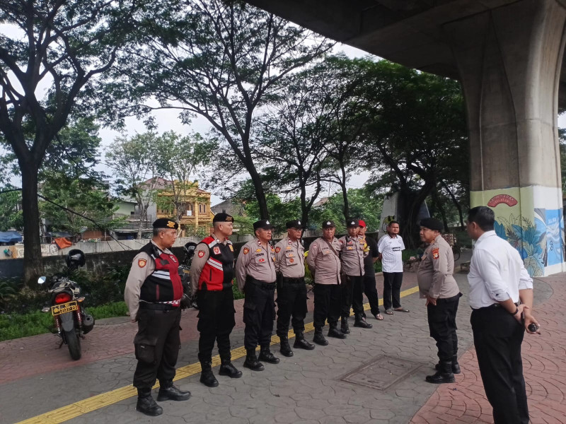 Polisi Gelar Penyekatan di Koja, Antisipasi Aksi Unjuk Rasa Mahasiswa