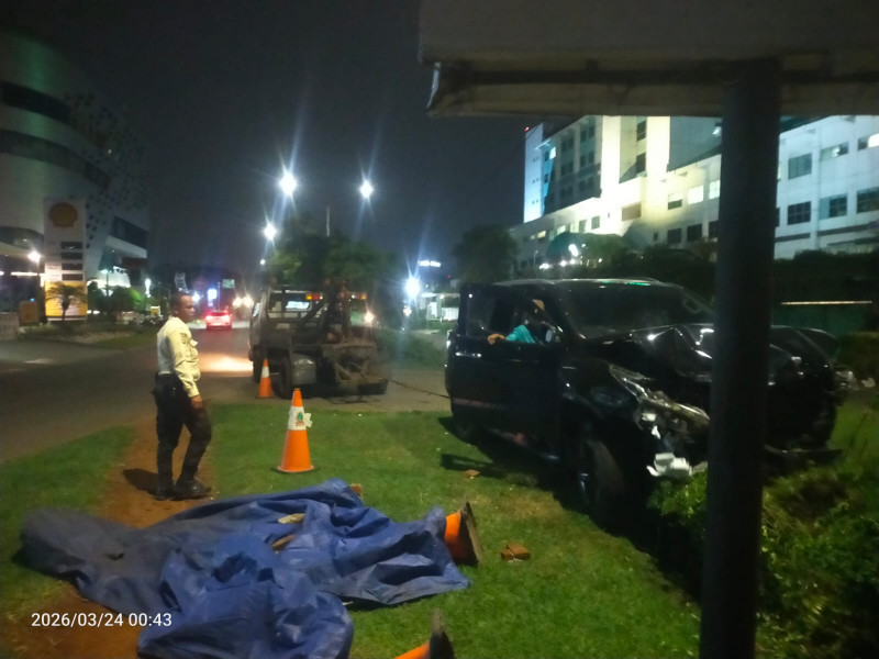 Repon Cepat Polisi Tangani Kecelakaan Beruntun di PIK, Fortuner Tabrak Sejumlah Kendaraan: 1 Tewas