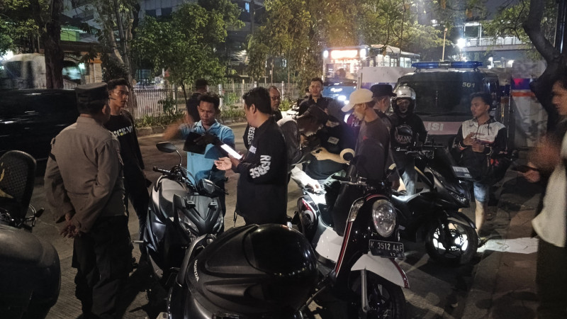 Jaga Jakarta, Jaga Lingkungan: KRYD Polsek Metro Penjaringan Amankan 11 Sepeda Motor Tanpa Kelengkapan Surat Kendaraan