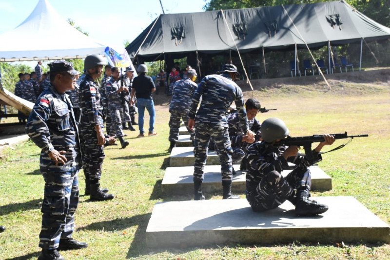Tingkatkan Kemampuan Prajurit, Lanal Sabang Gelar Latihan Menembak
