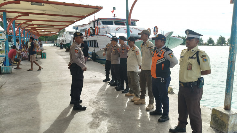 Kapolres Kepulauan Seribu Pastikan Keamanan dan Kenyamanan Wisata Lewat Pengamanan Dermaga di Pulau-Pulau