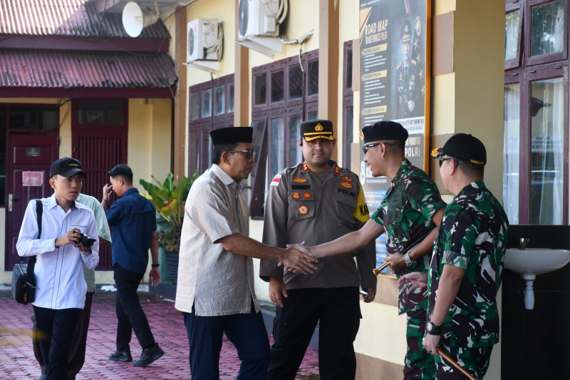 Danlanal Simeulue Bersama Forkopimda Laksanakan Pemantauan Arus Mudik di Pelabuhan Penyeberangan