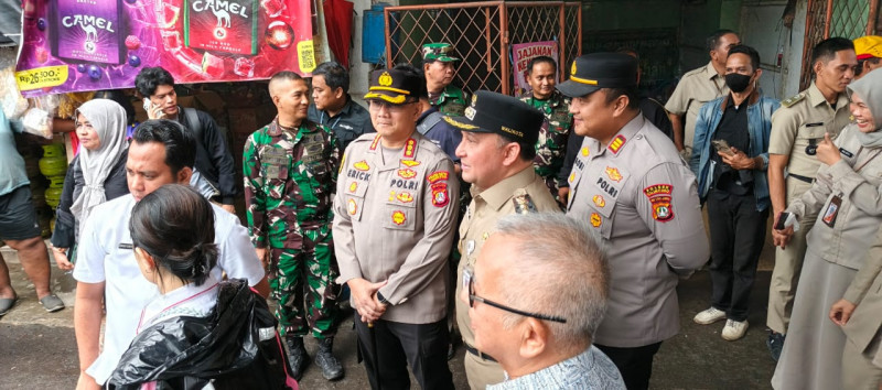 Kapolres Metro Jakut Gelar Pengamanan Gubernur DKI Jakarta, Tinjau Pengerukan Kali Cakung Lama di Cilincing