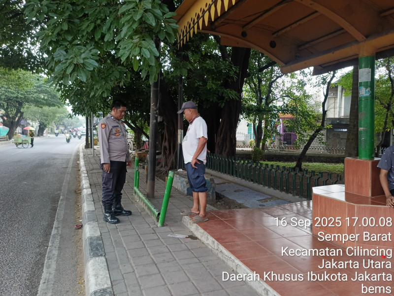 Respon Cepat Polsek Cilincing Tindaklanjuti Video Viral Soal Pagar Halte Hilang dan Minim Penerangan