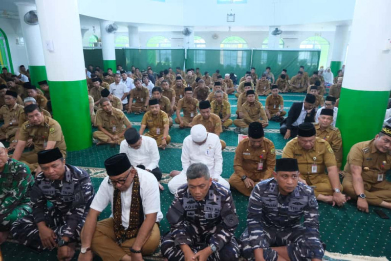 Sholat Tasbih Sempena Peringatan Hari Jadi Ke 24 Otonom Kota Tanjungpinang Tahun 2025