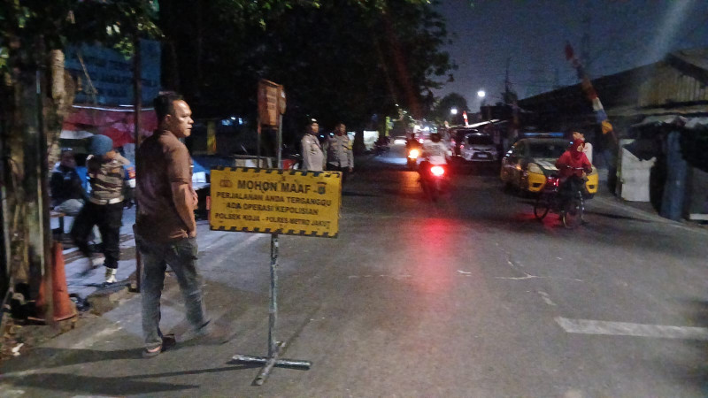 Polsek Koja Gelar Patroli KRYD, Sasar Titik Rawan Tawuran dan Balap Liar