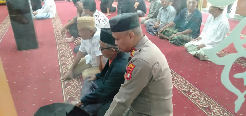 Kapolsek Bekasi Barat dan Jajaran Datangi Rumah Duka Warga di Bintarajaya